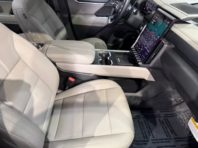 2026 GMC Acadia Elevation - Photo 30