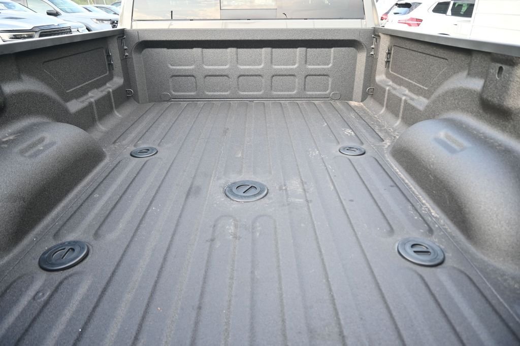 New 2026 Ceramic Gray Clear-Coat Exterior Paint RAM Laramie image 20