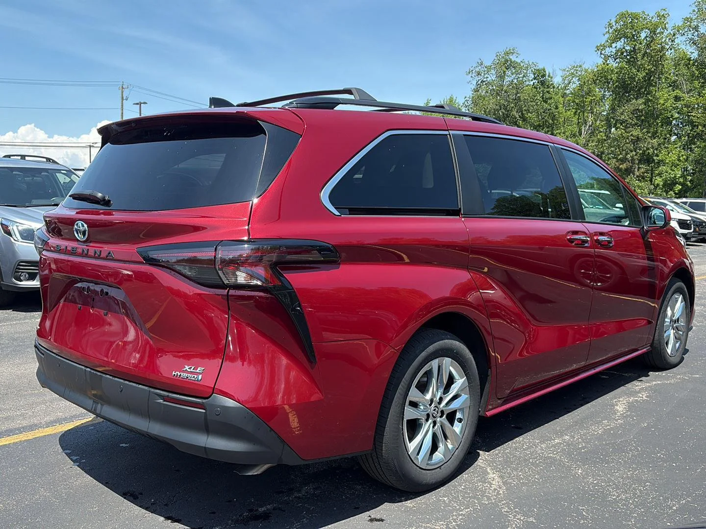 Used 2024 Ruby Flare Pearl Toyota XLE image 16
