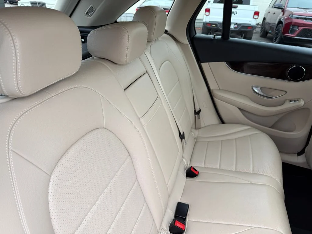 Used 2019 Black Mercedes-Benz GLC 300 image 13