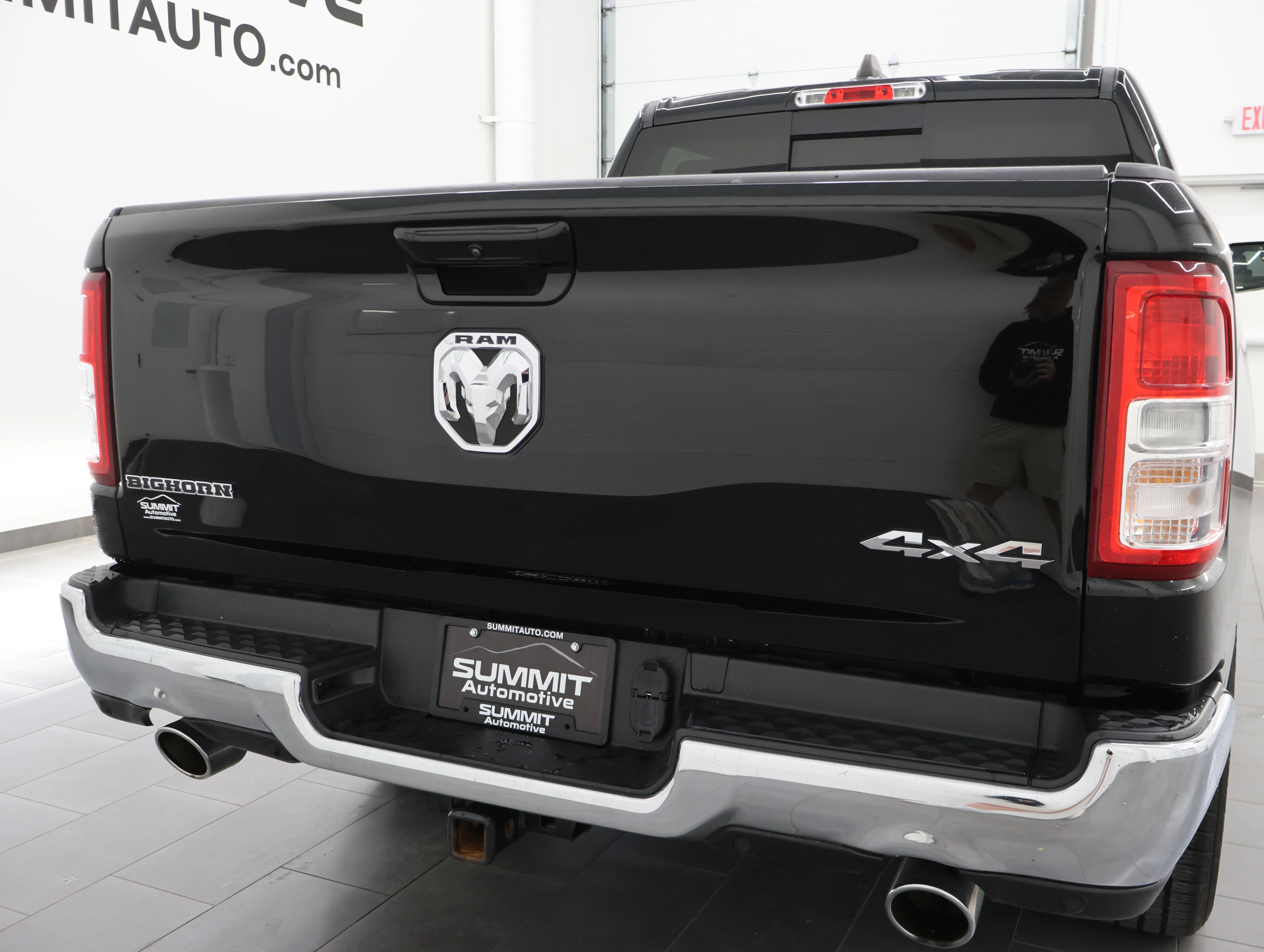 Used 2022 Diamond Black Crystal Pearlcoat Ram Big Horn/Lone Star image 26