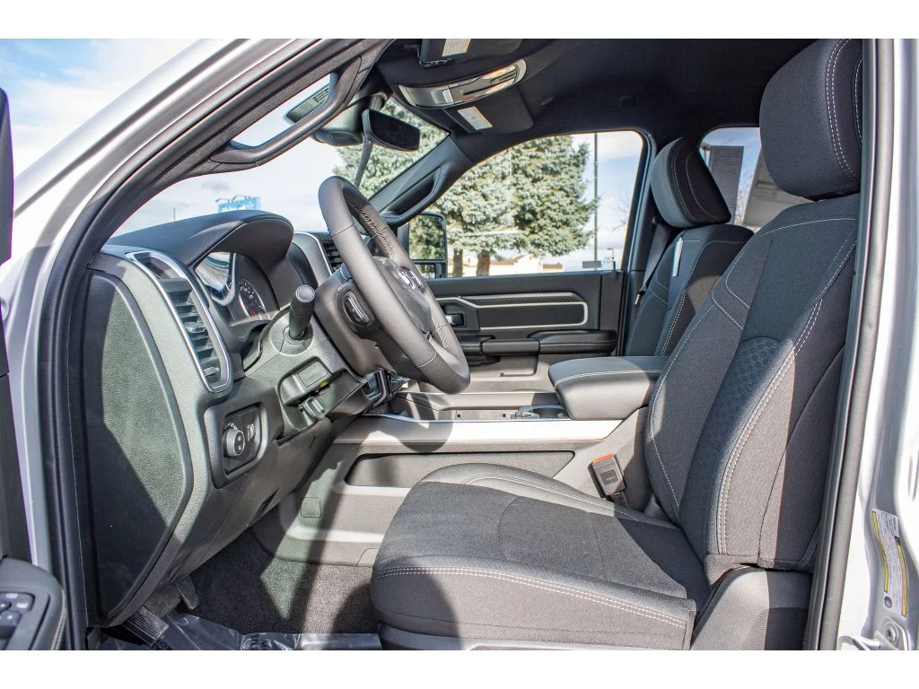 2026 RAM 2500 Big Horn - Photo 13