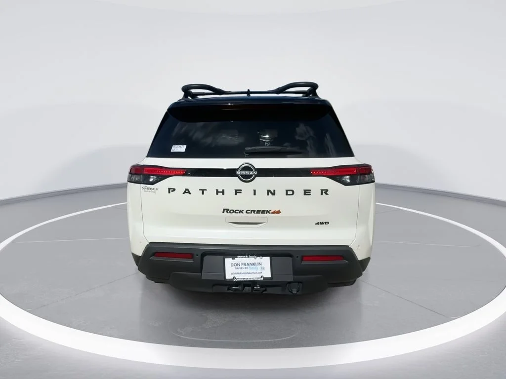 Used 2023 White Nissan Rock Creek image 7