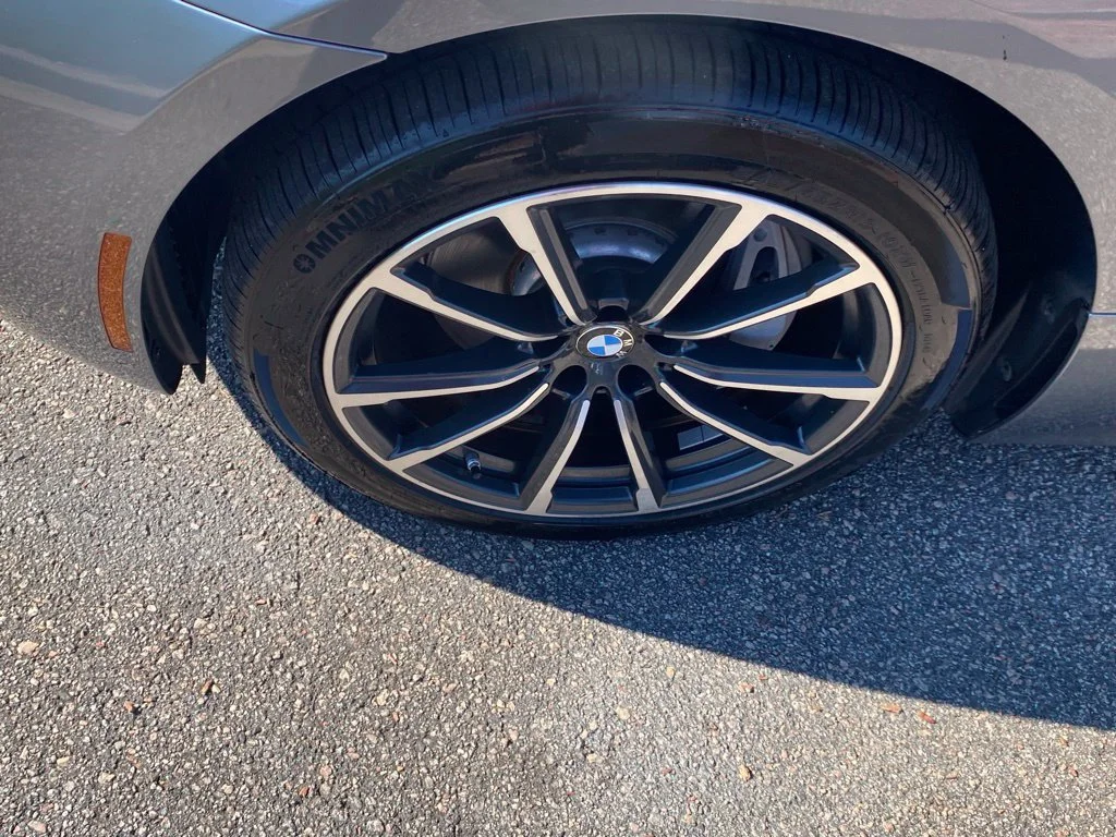Used 2019 Blue BMW 640 Gran Turismo i xDrive image 18