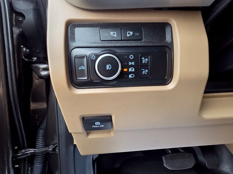 Used 2024 Brown Ford XLT image 32