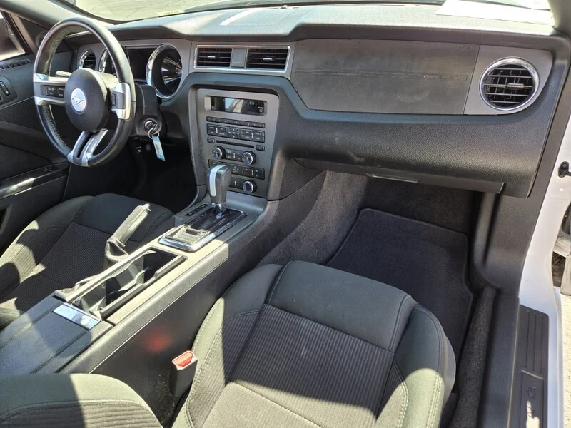 Used 2014 OXFORD WHITE Ford V6 image 13