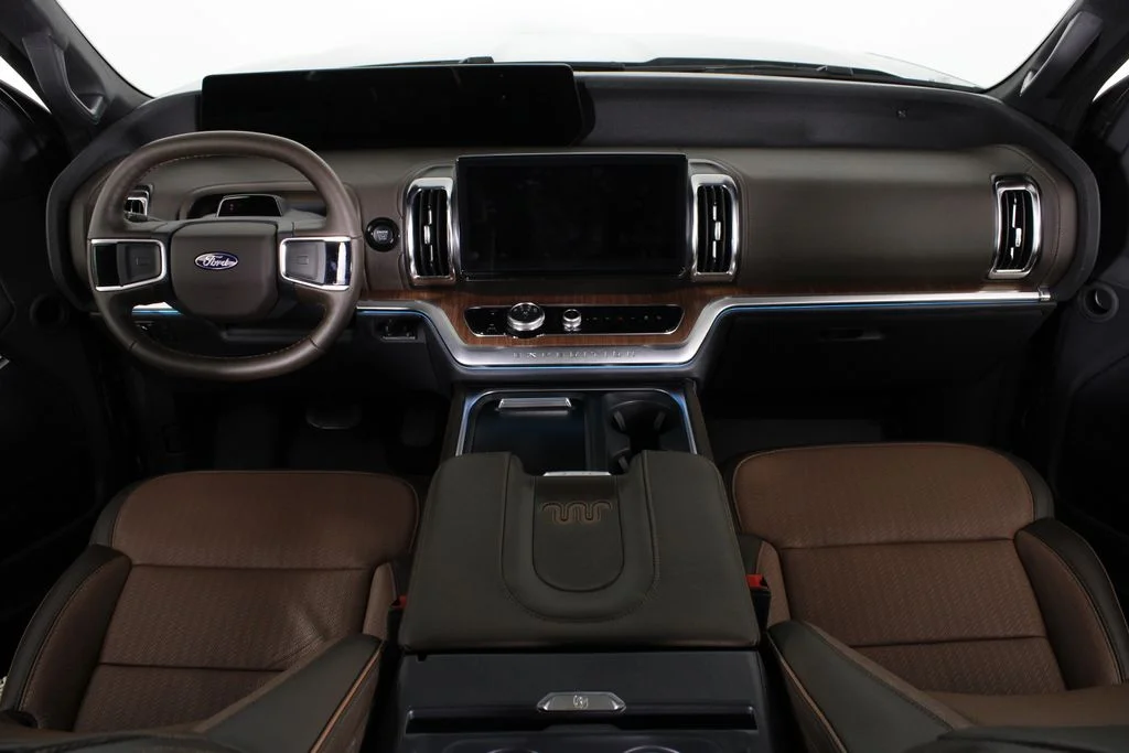New 2026 Gray Ford King Ranch image 27
