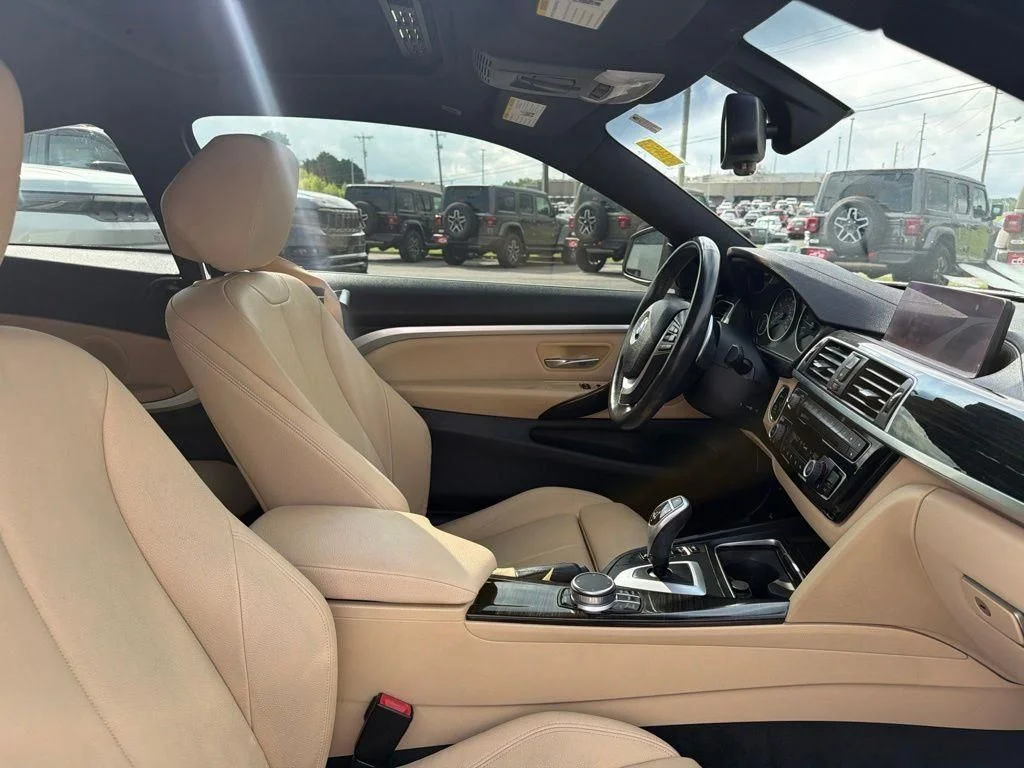 Used 2019 White BMW 430i image 22