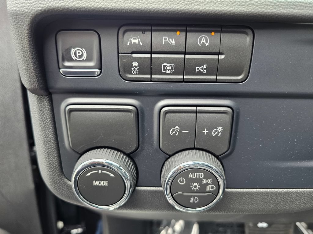 2026 Chevrolet Tahoe Premier - Photo 23