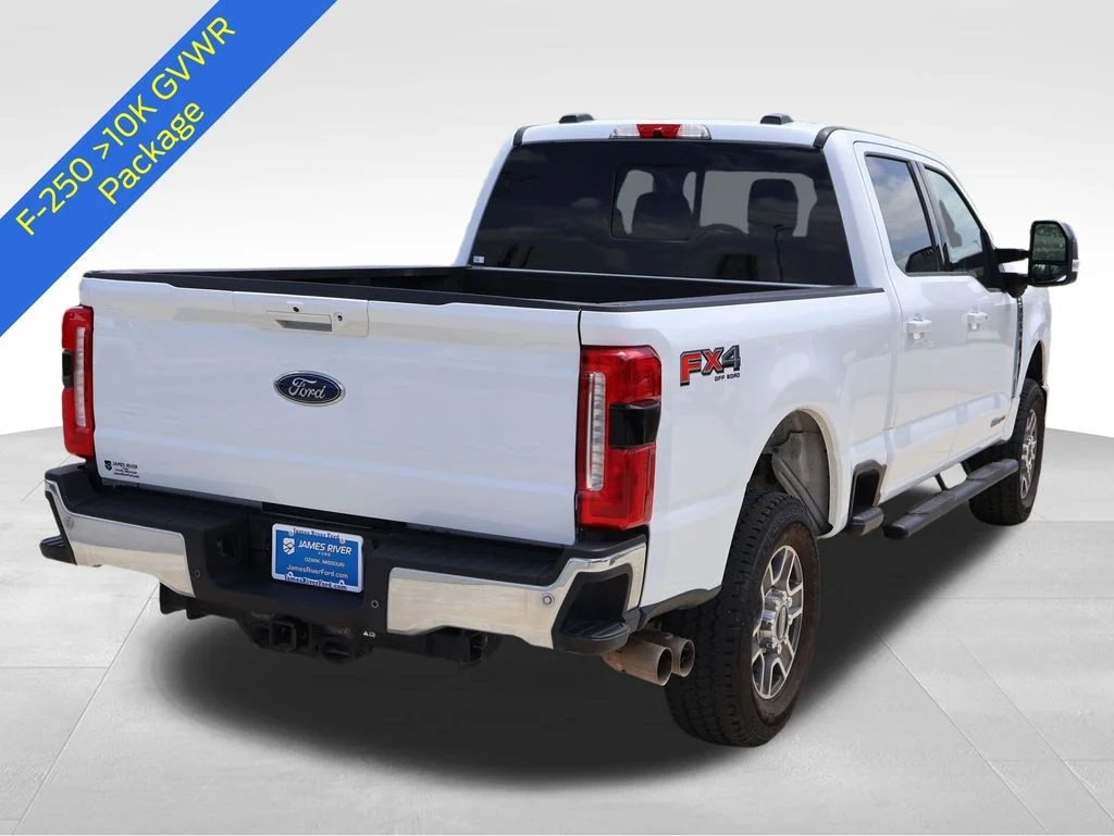 Certified Used 2024 Oxford White Ford Lariat image 7