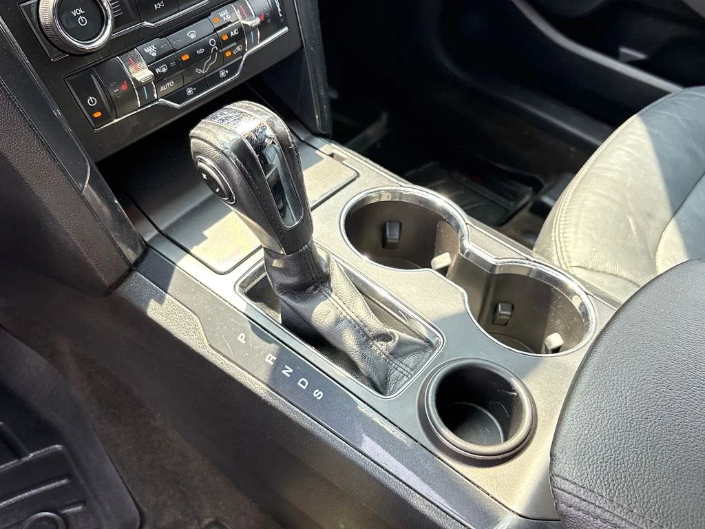 Used 2018 Silver Ford XLT image 28