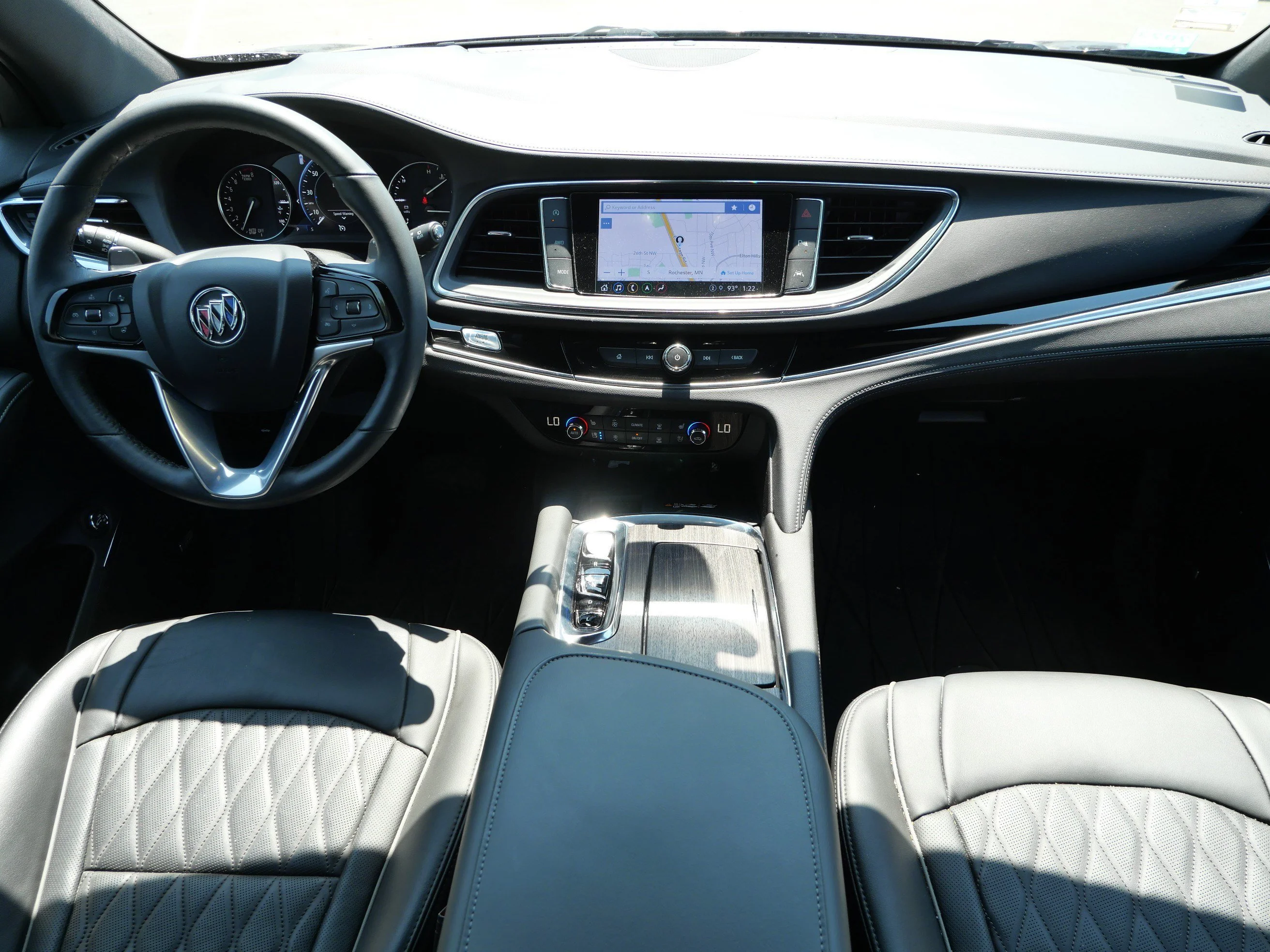 Used 2023 Rich Garnet Metallic Buick Avenir image 10