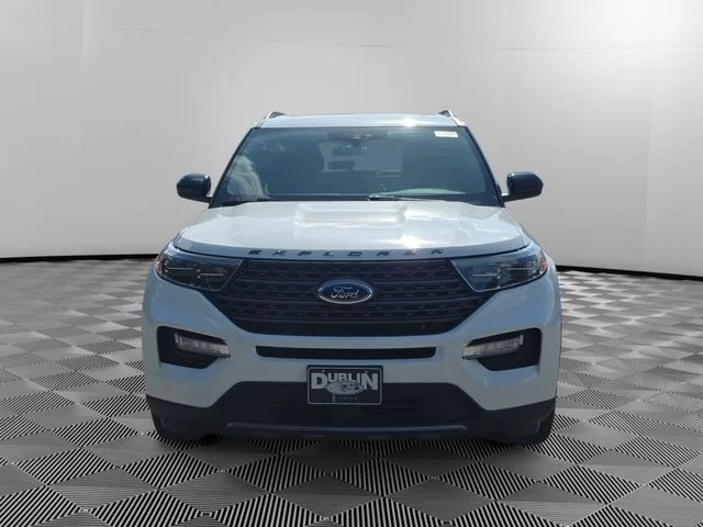 Used 2022 White Ford XLT image 2