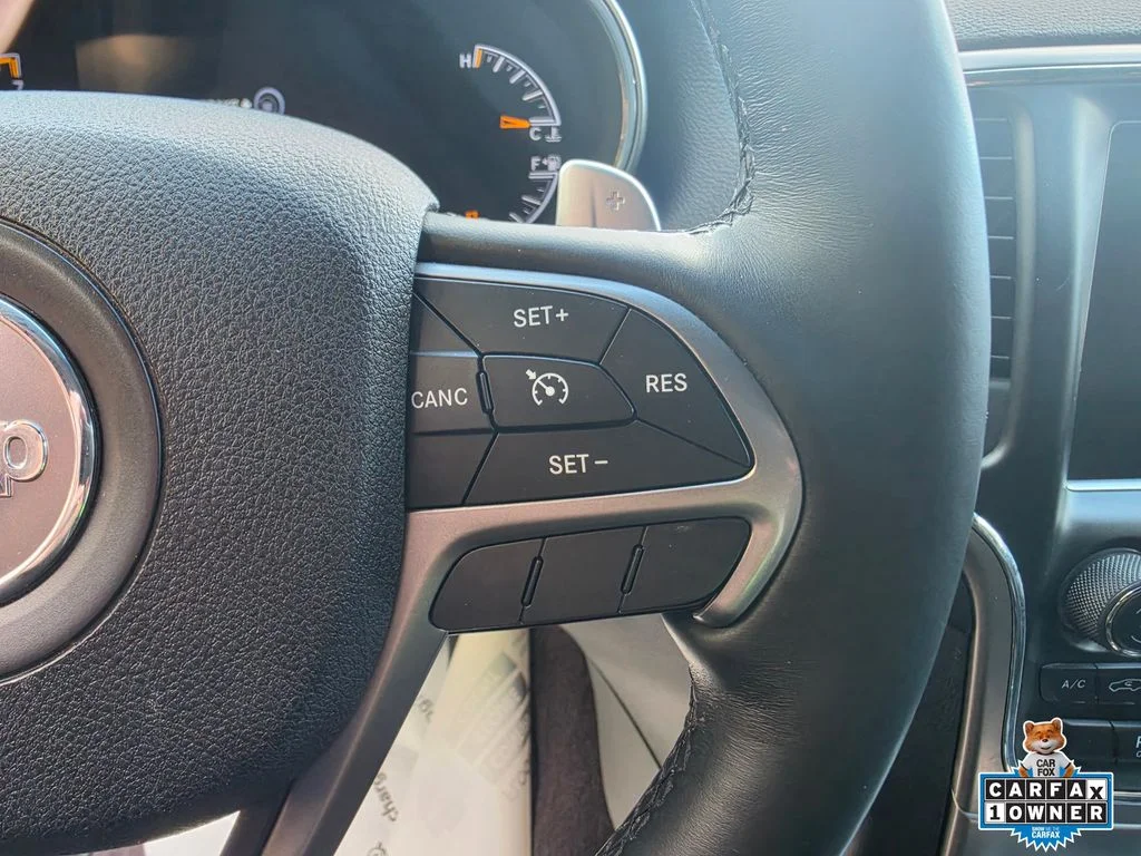 Used 2017 Silver Jeep Altitude image 26