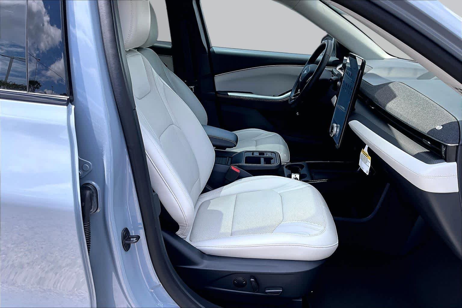 Certified Pre-Owned 2025 Ford Mustang Mach-E Premium