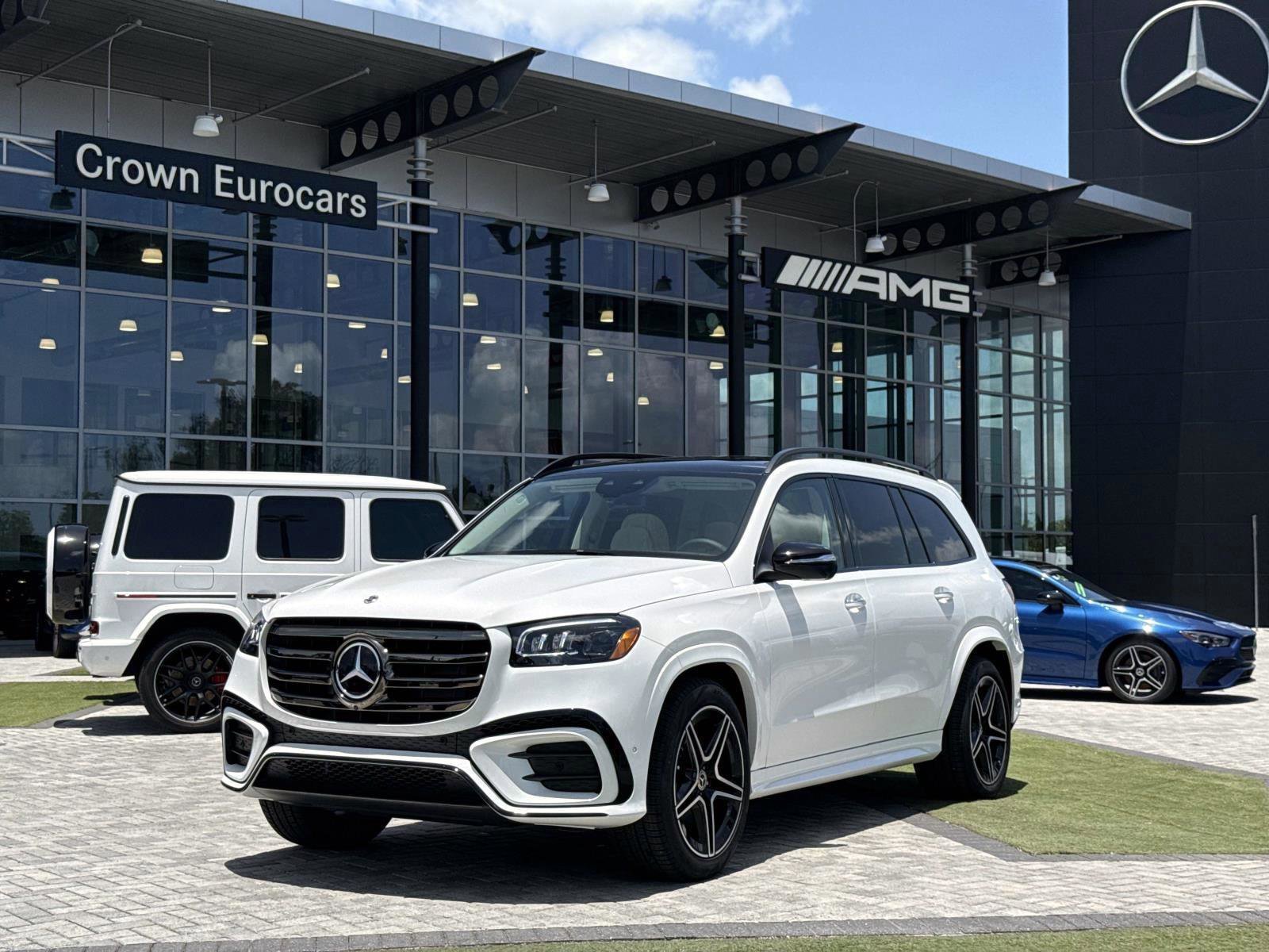 New 2026 Polar White Mercedes-Benz 450 4MATIC® SUV image 1