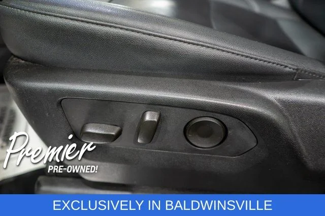 Used 2025 Black Chevrolet LT image 17