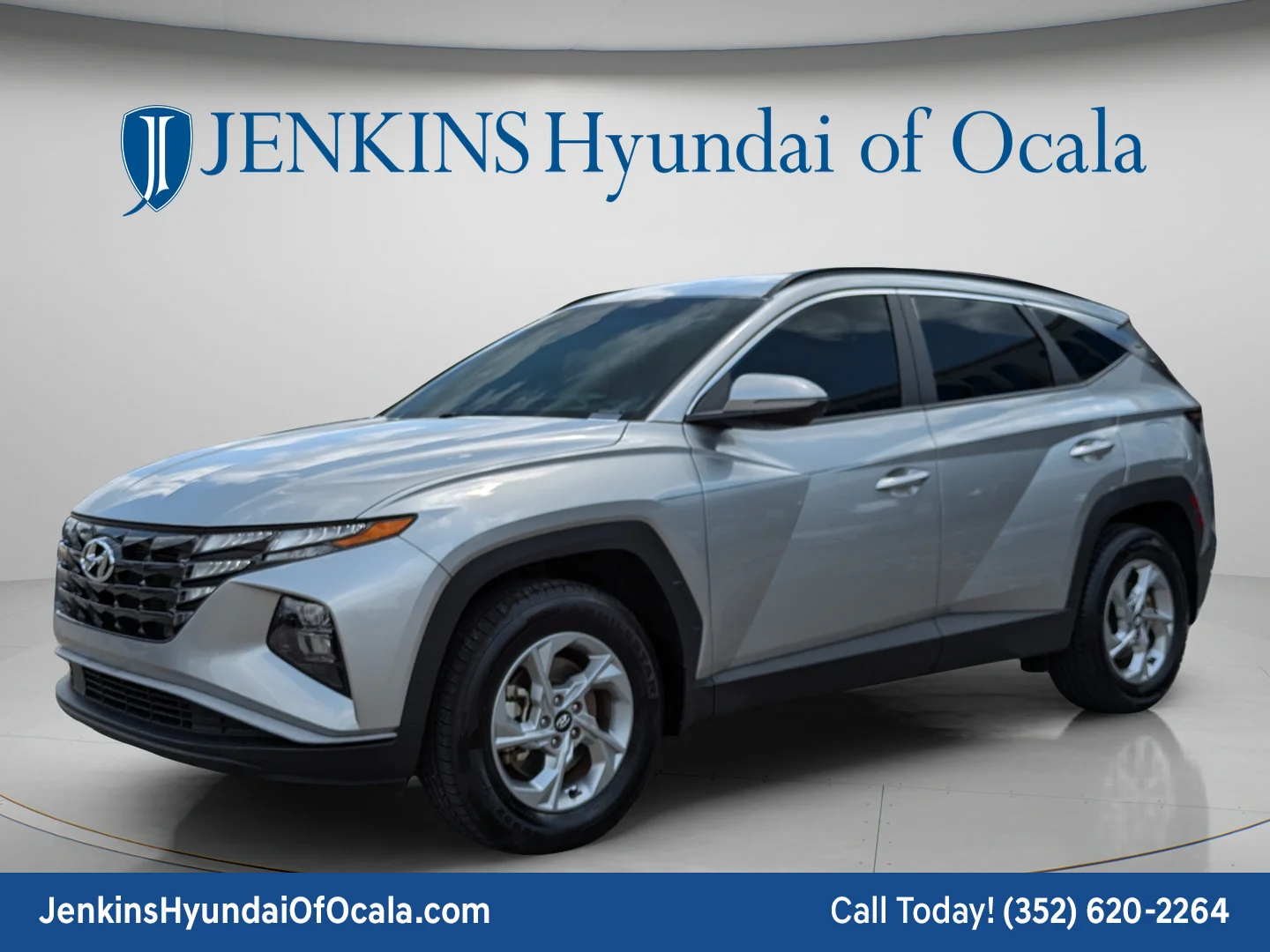 Used 2022 Shimmering Silver Hyundai SEL image 7