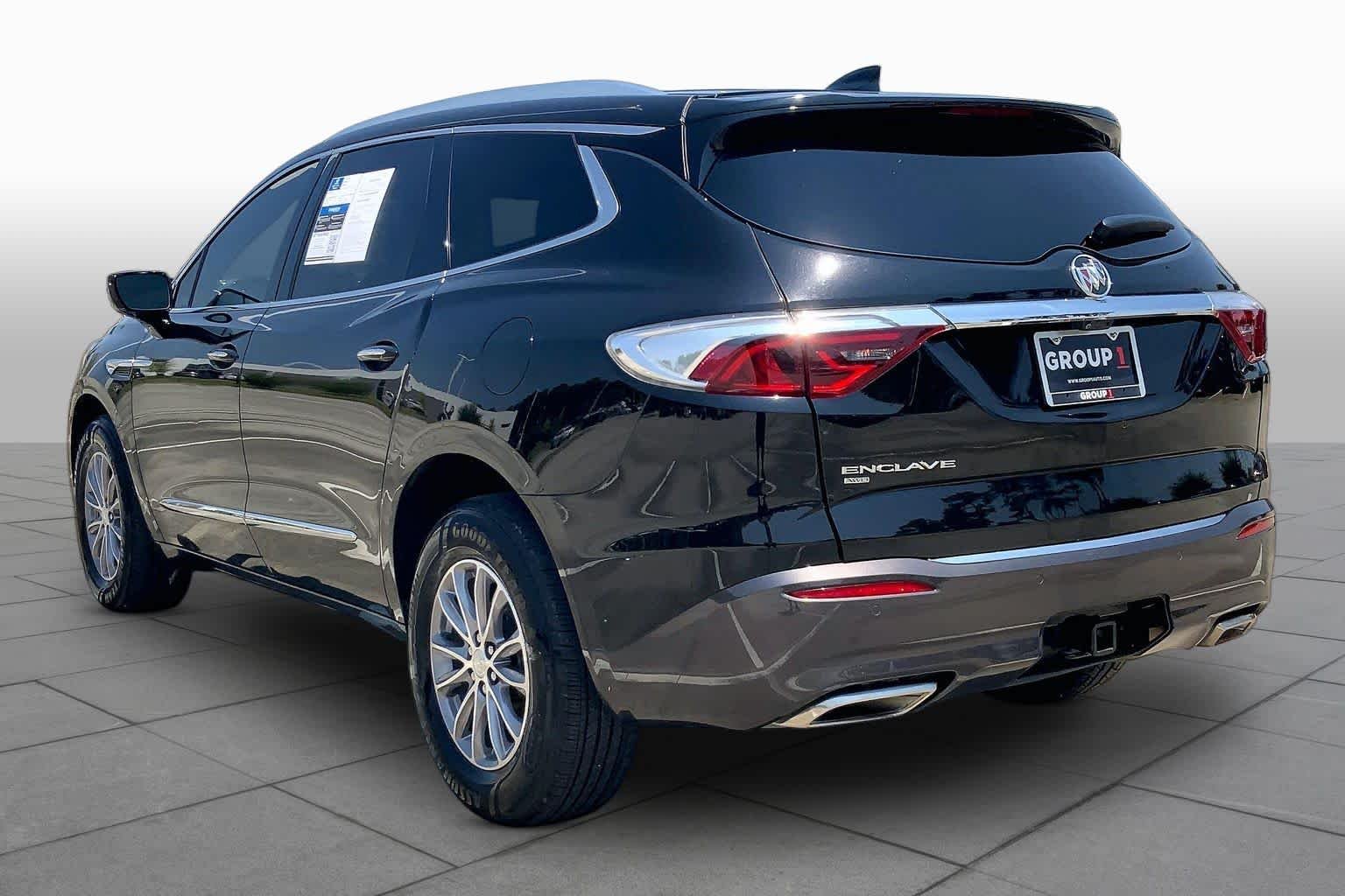 Used 2022 Ebony Twilight Metallic Buick Premium image 12