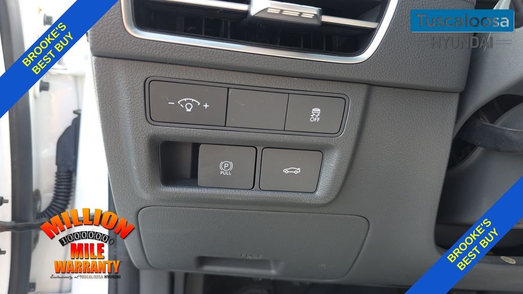 Certified Used 2025 White Hyundai SEL image 14