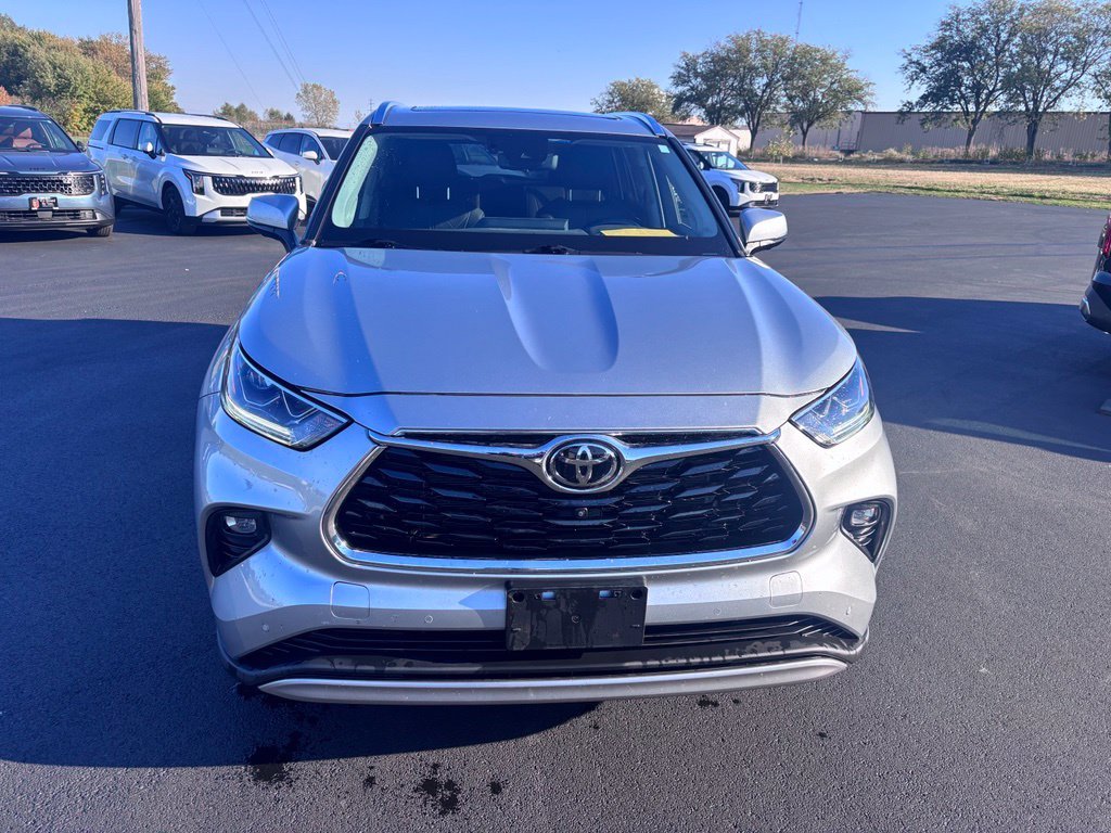 Used 2021 Celestial Silver Metallic Toyota Platinum image 2