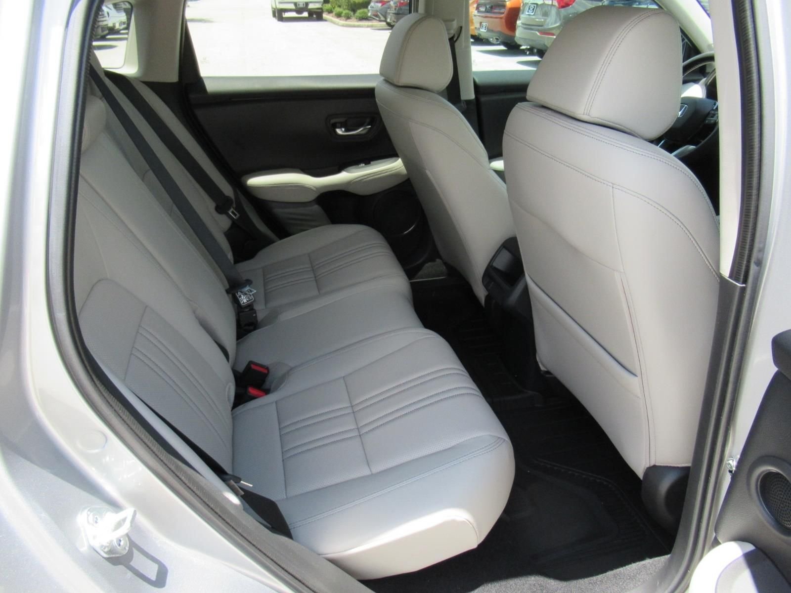 Used 2026 Gray Honda EX-L image 32