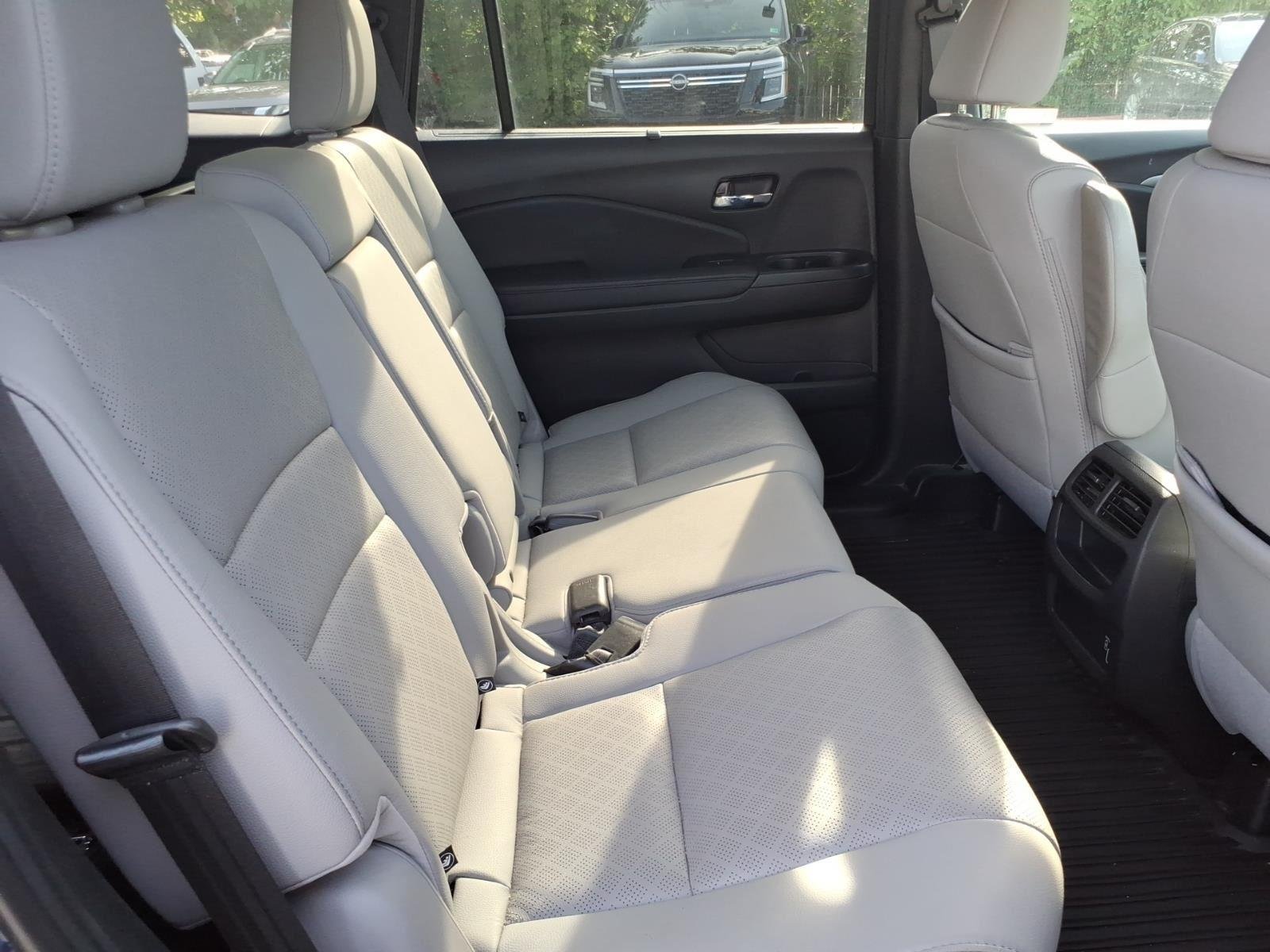 Used 2021 Obsidian Blue Pearl Honda EX-L image 20