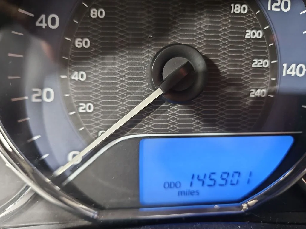 Used 2016 Gray Toyota LE image 17