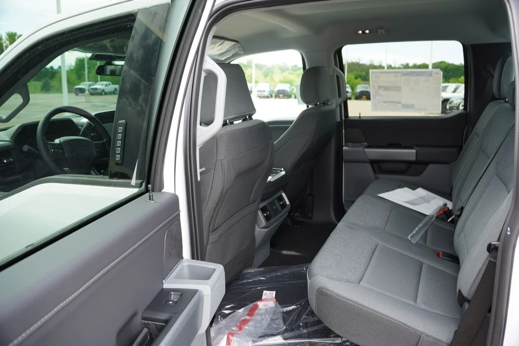 New 2026 White Ford XLT image 11