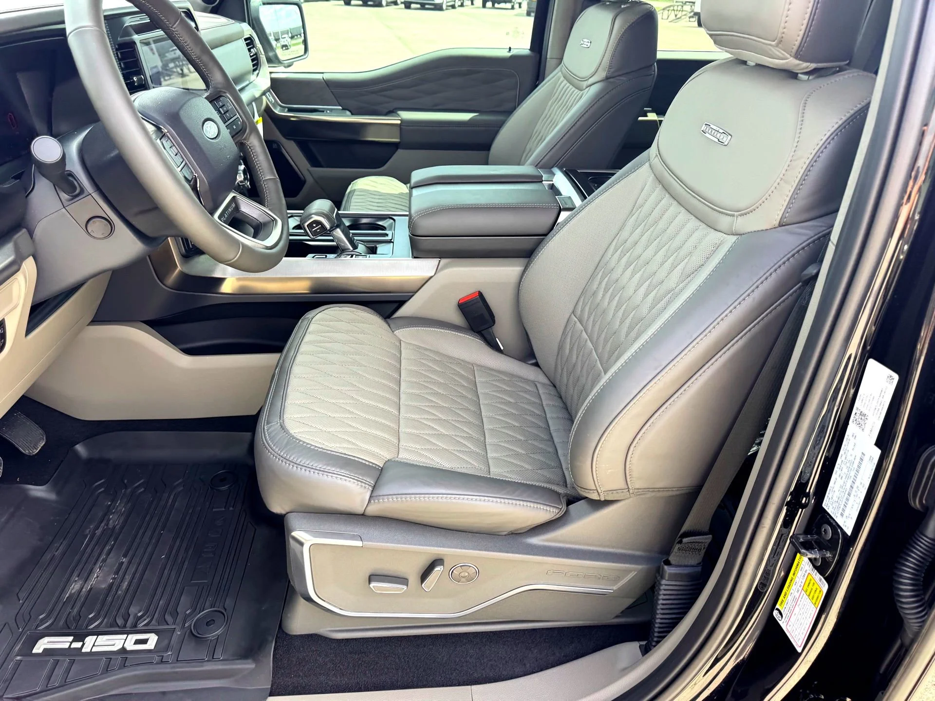 Used 2026 Black Ford Platinum Plus image 13