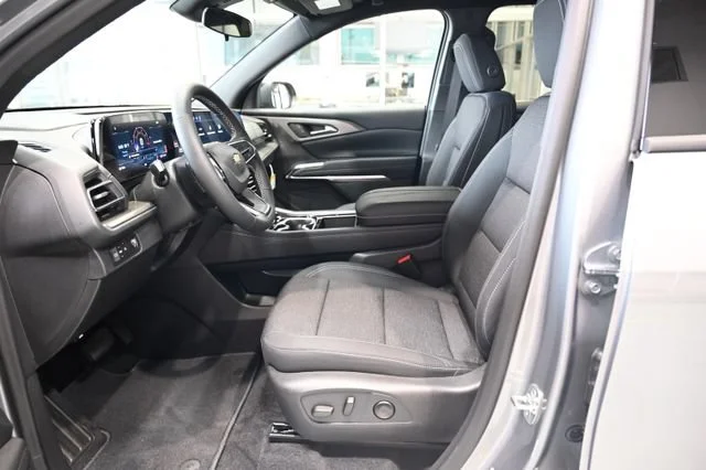 New 2027 Sterling Gray Metallic Chevrolet LT image 9