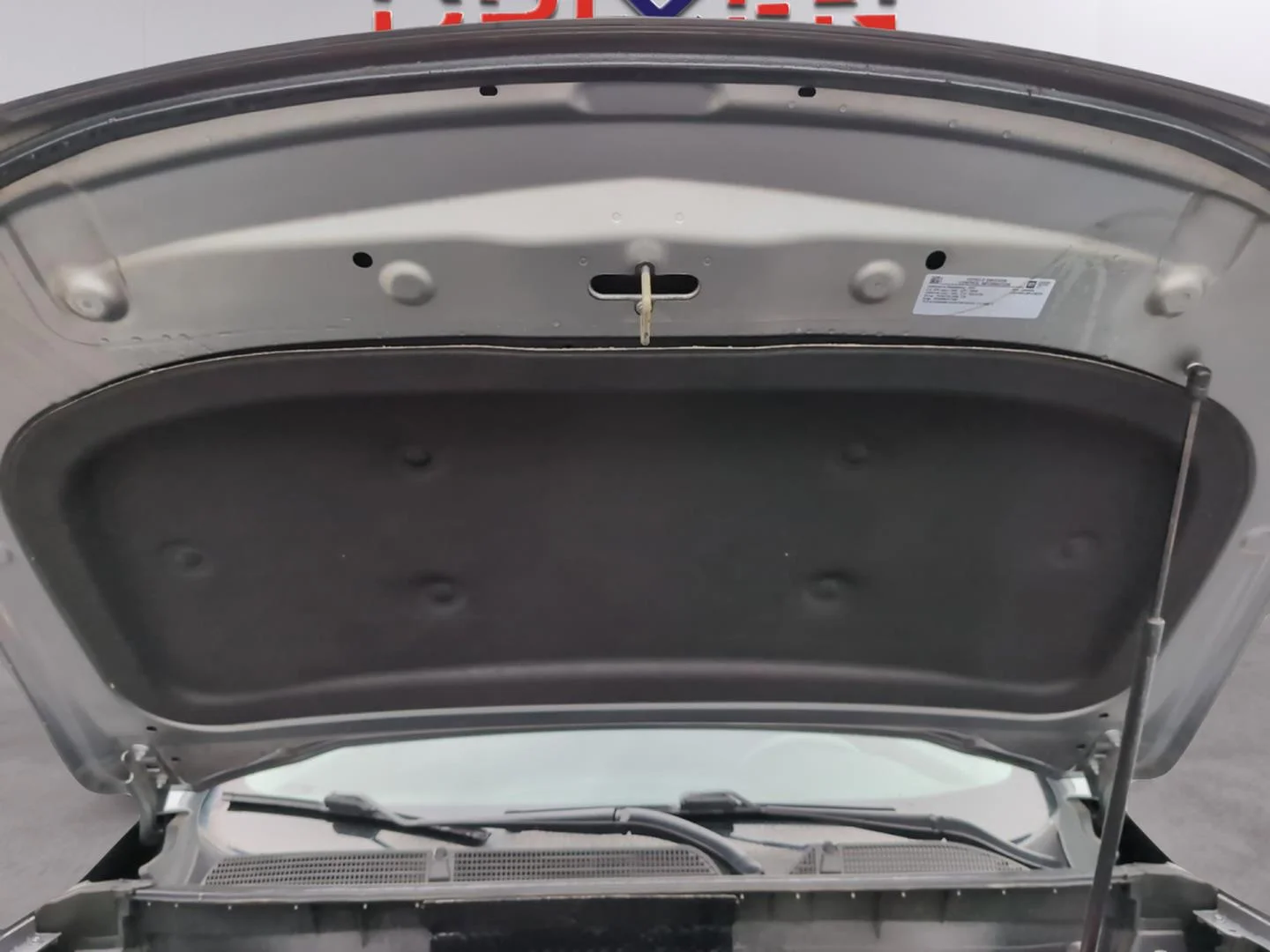 Used 2023 Sterling Metallic GMC SLE image 10