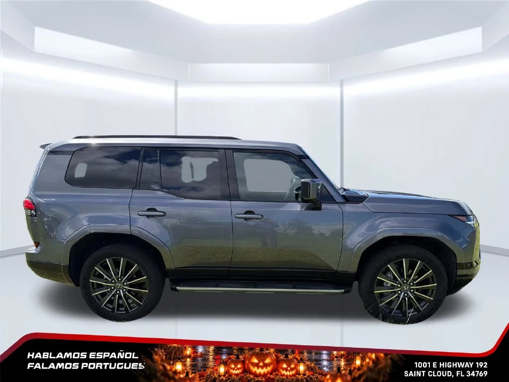 Used 2025 Gray Lexus Luxury image 6