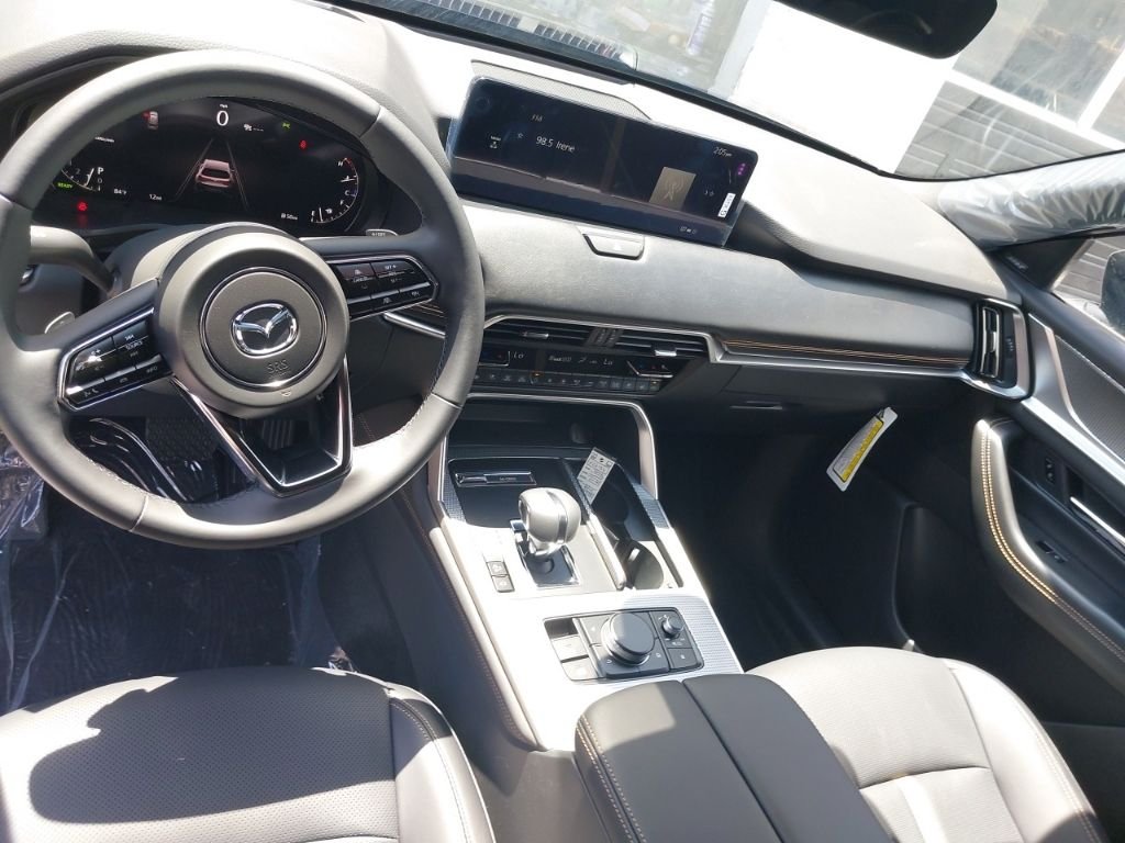 2026 Mazda CX-90 Premium Sport Package - Photo 16