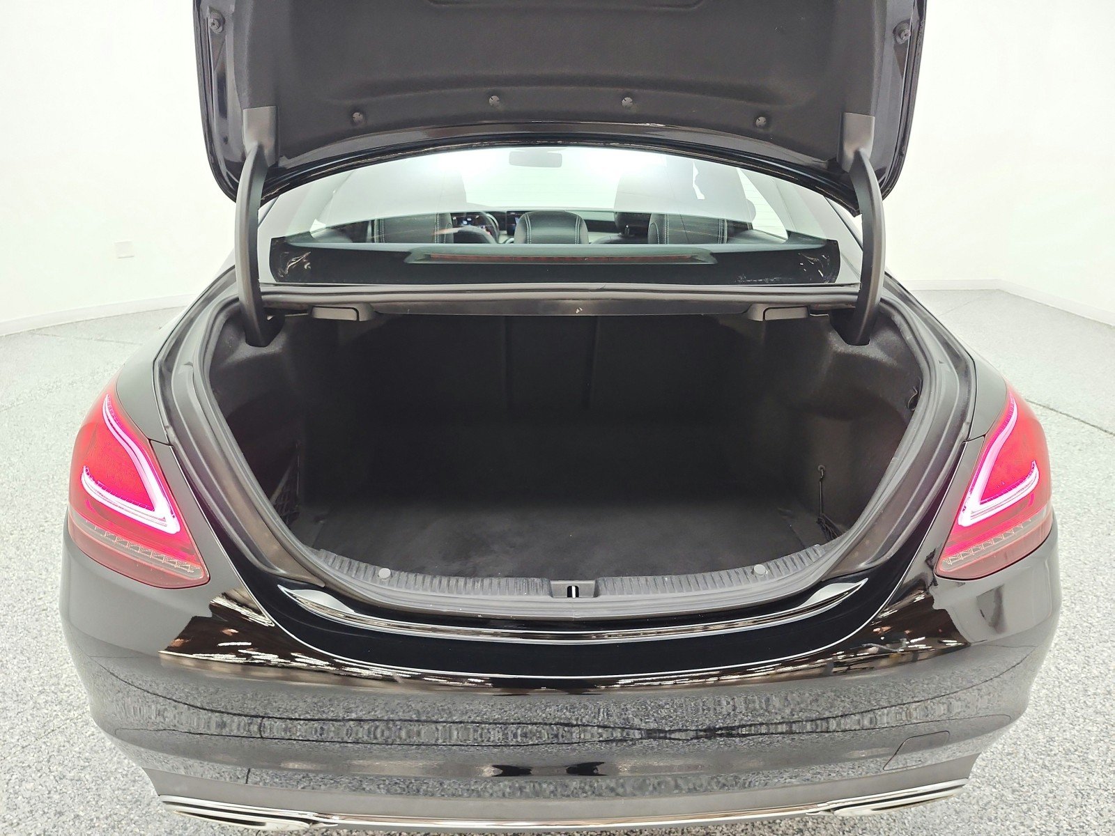 Used 2019 Black Mercedes-Benz C 300 Sedan image 18