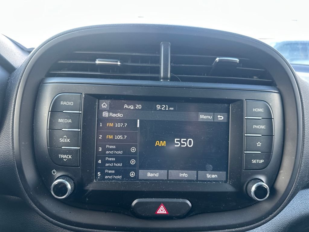 Used 2021 White Kia S image 14