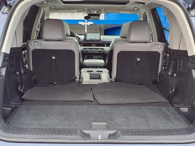 Certified Used 2023 Obsidian Blue Pearl Honda AWD TRG image 7