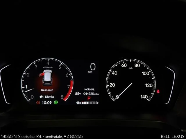 Used 2024 White Honda Touring image 14