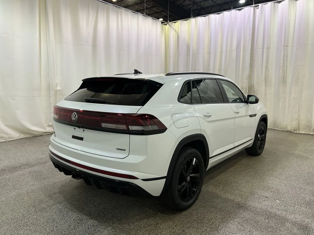 2026 Volkswagen Atlas Cross Sport SEL R-LINE - Photo 8