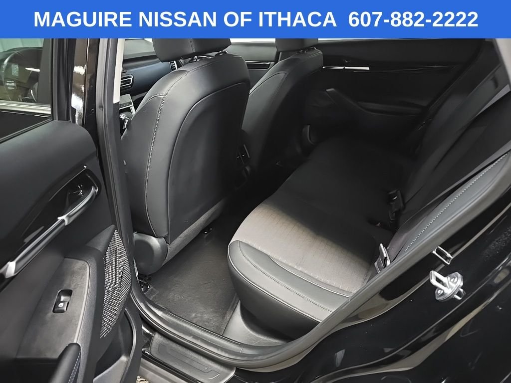 Used 2023 Black Kia S image 31