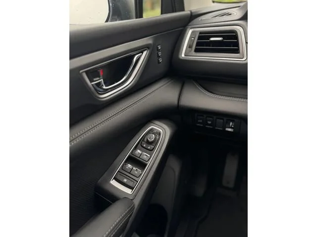 New 2026 ICE SILVER METALLIC Subaru Limited 7-Passenger image 17