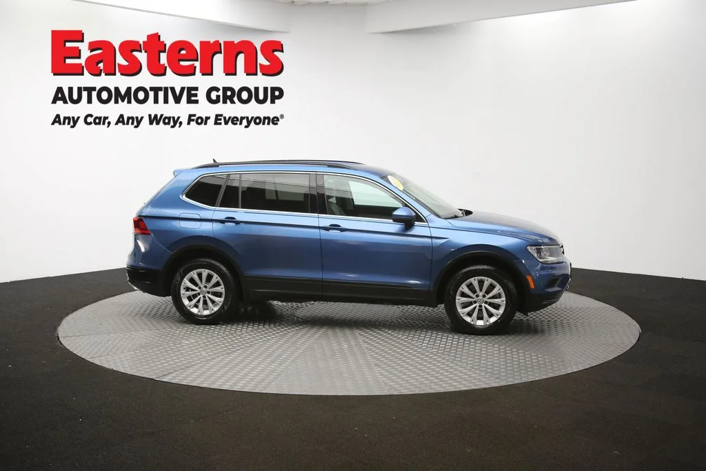 Used 2019 Blue Volkswagen 2.0T SE image 44