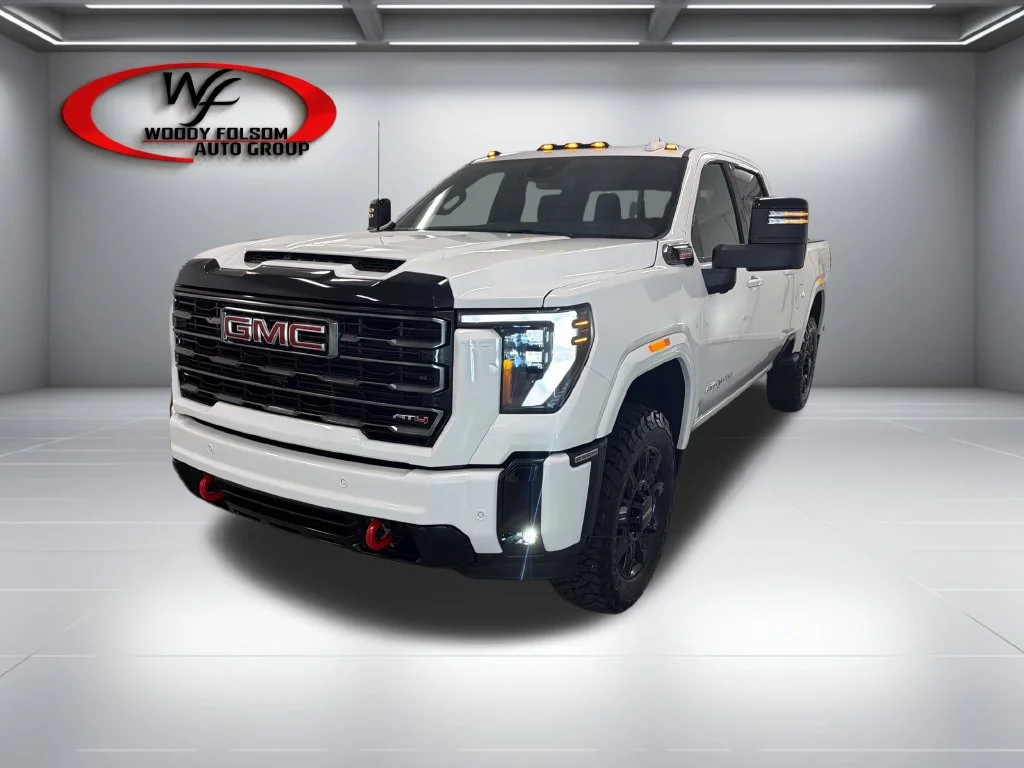 New 2026 Summit White GMC AT4 image 3