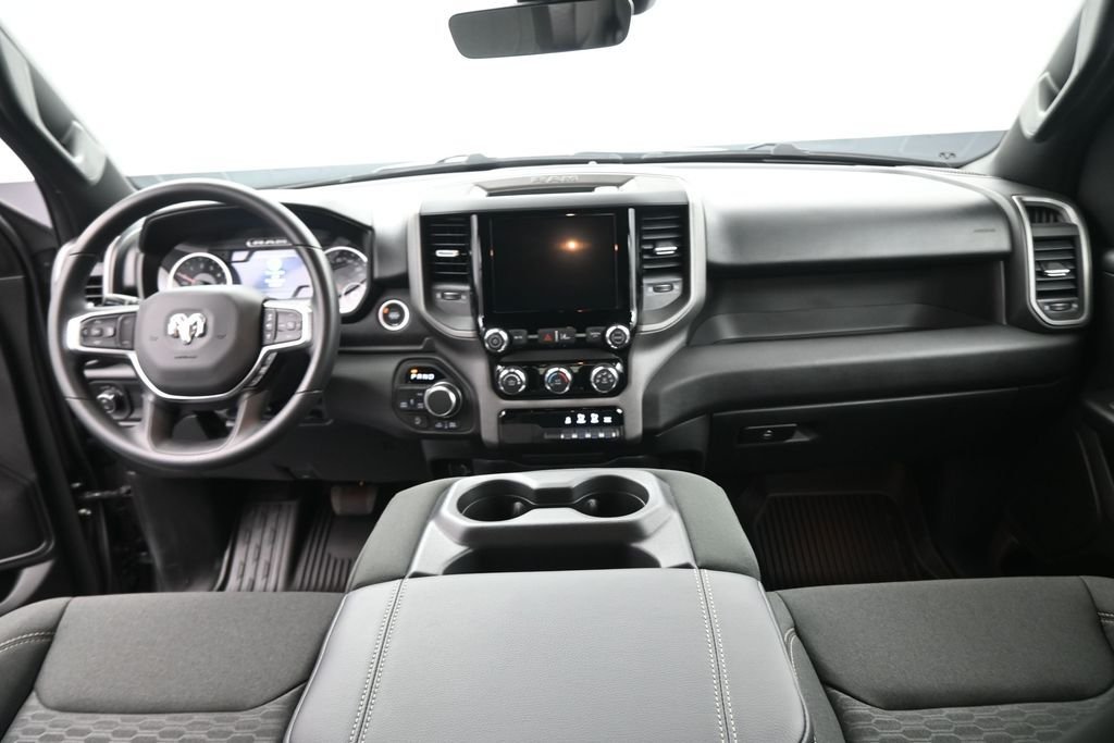 New 2026 Granite Crystal Metallic Clear-Coat Exterior Paint RAM Warlock image 24