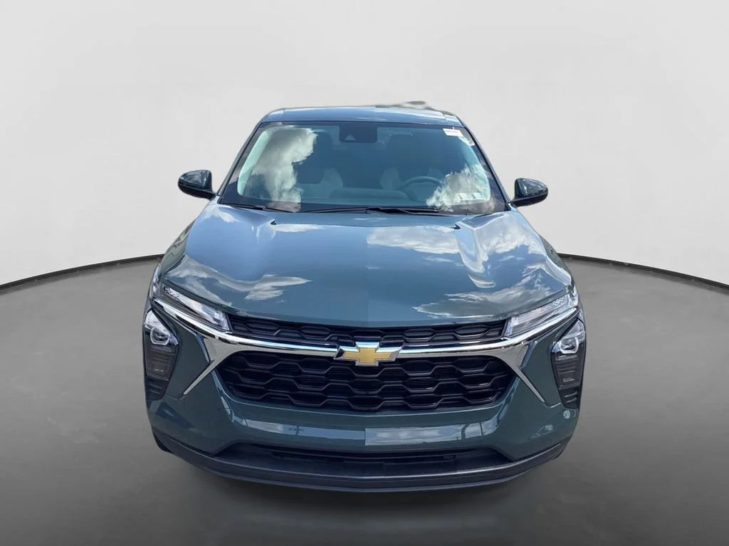 Used 2025 Cypress Gray Chevrolet LS image 2