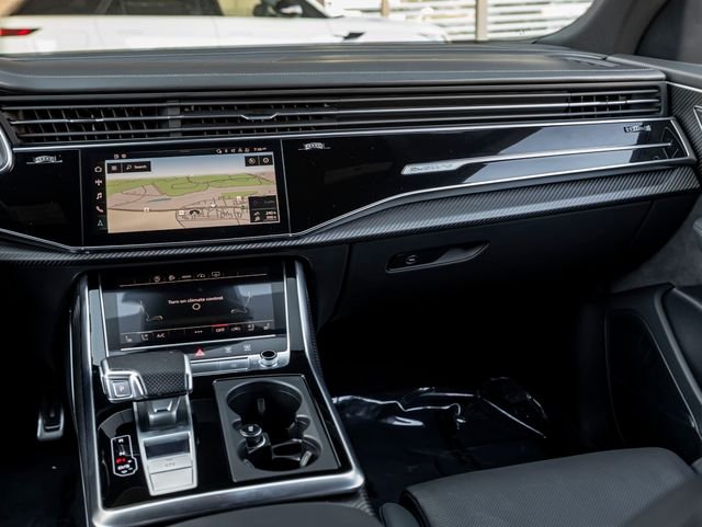 Used 2022 Daytona Gray Pearl Effect Audi 4.0T image 24
