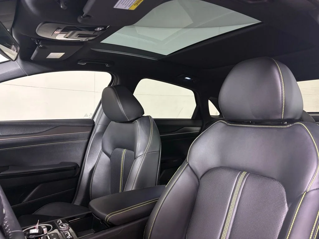 New 2026 Steel Matte Gray Kia GT image 19