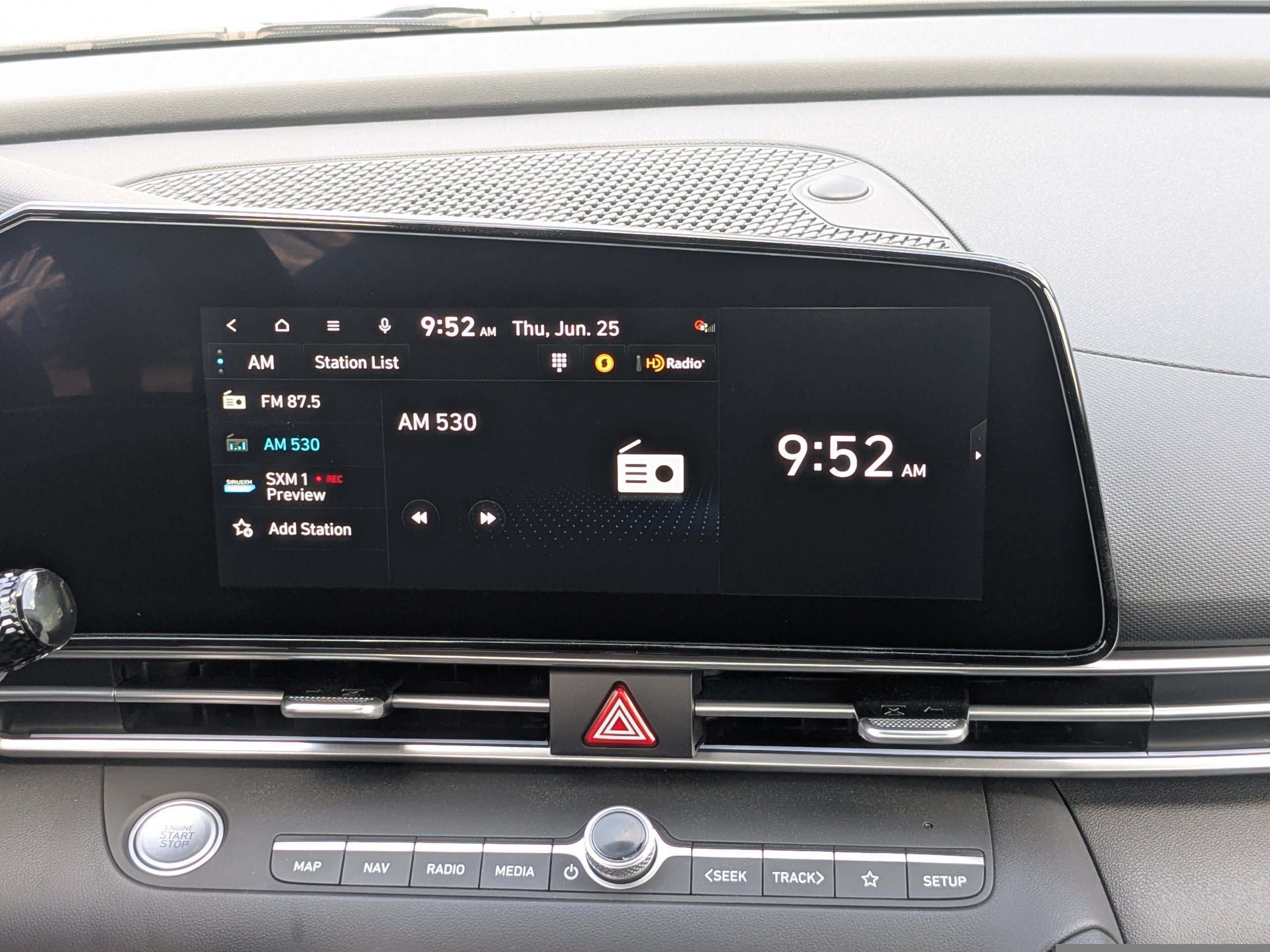 New 2026 Ecotronic Gray Hyundai Limited image 19