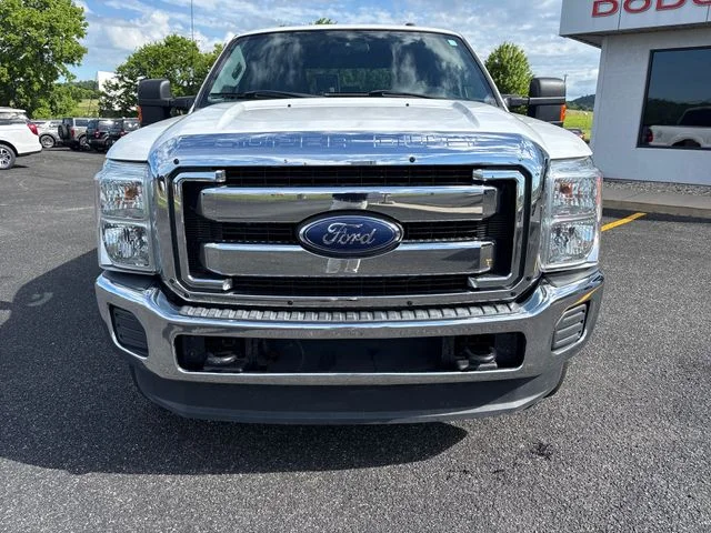 Used 2016 Oxford White Ford XLT image 10
