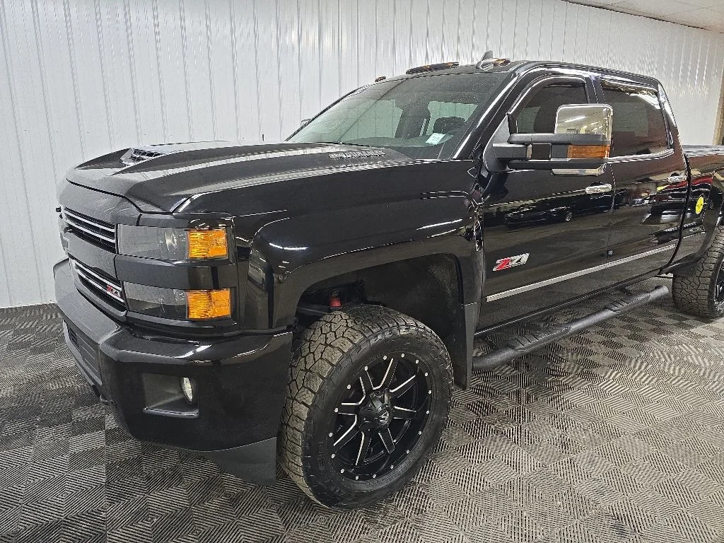 Used 2017 Black Chevrolet LTZ image 9